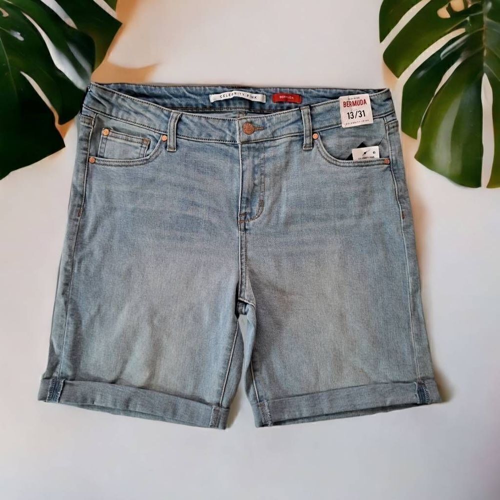 Celebrity Pink Mid-Rise Denim Bermuda Shorts Blue 13 (Juniors)
